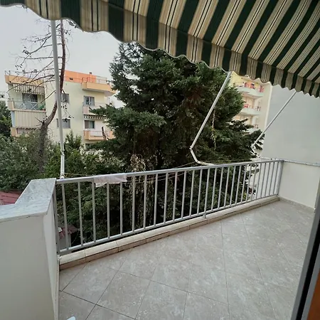 Cozy With Balcony Appartamento Golem (Tirana)
