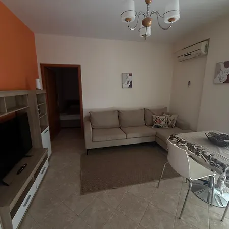 Apartamento Cozy With Balcony